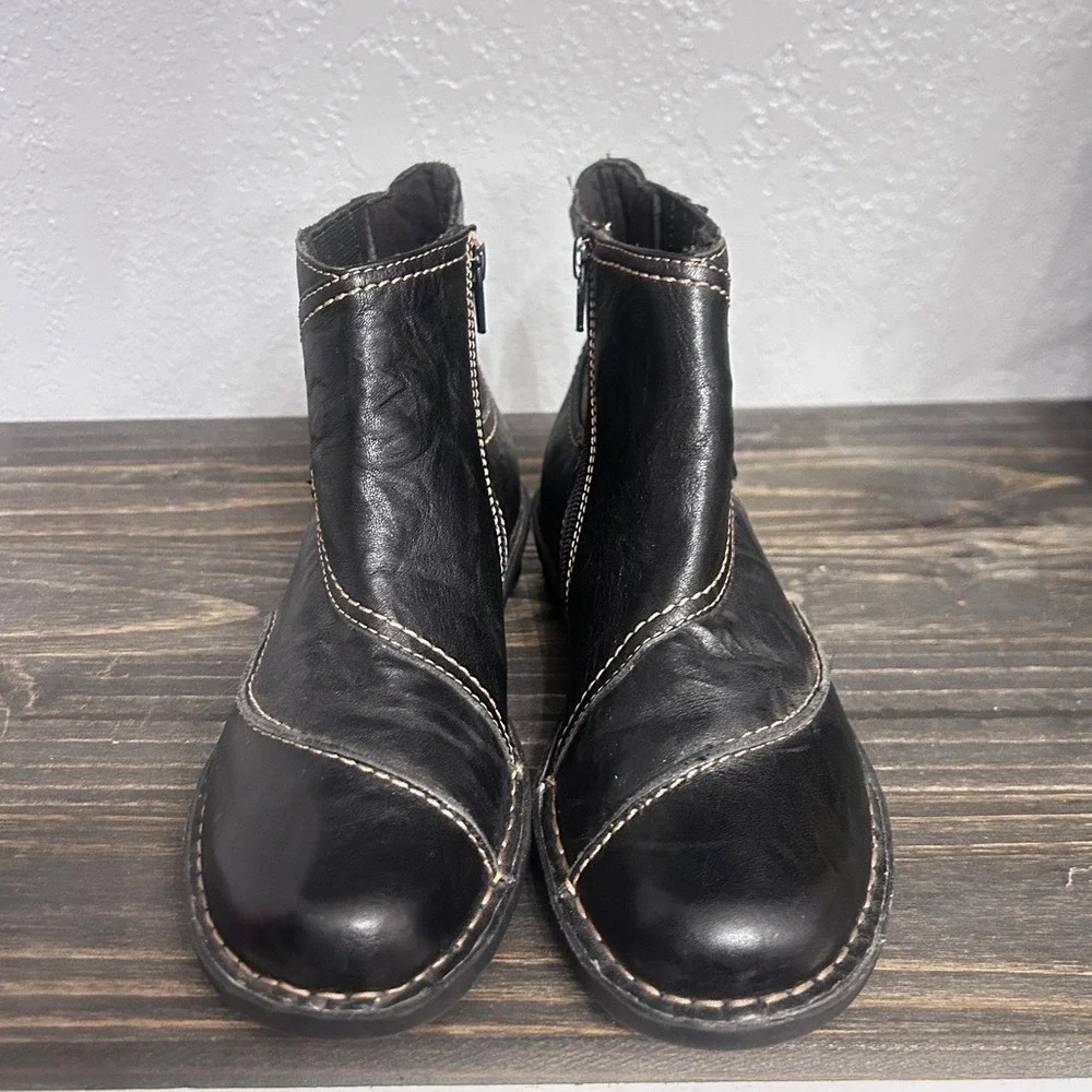 Alt‎ 90's Grunge Black Leather Ankle Moto Boots size 7 Downtown Girl CLARKS